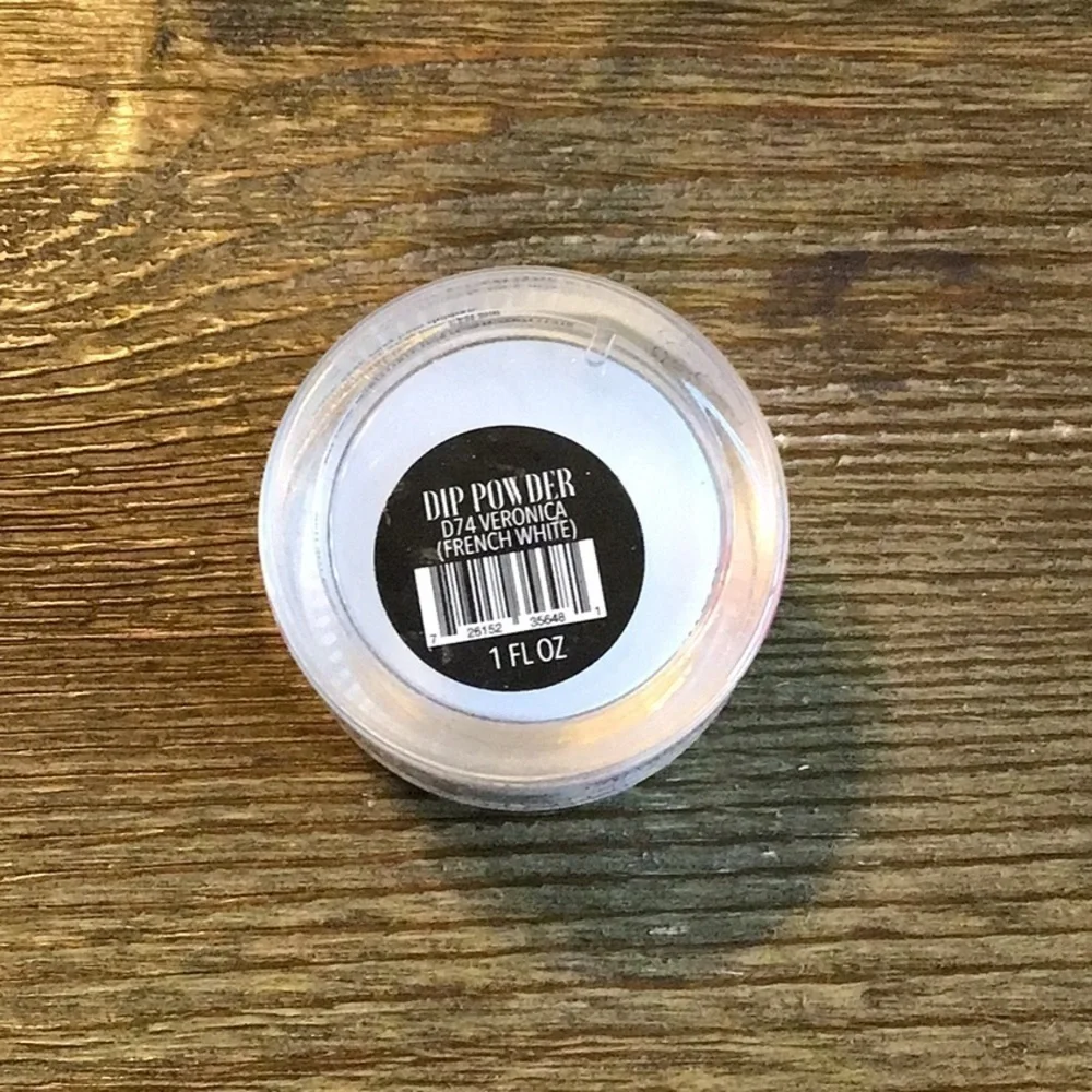 Revel Nail Dip Powder Veronica (White)